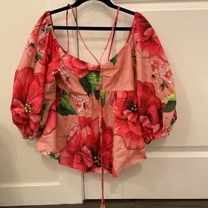 Farm Rio never worn (no tags) pink flower print blouse XS.
